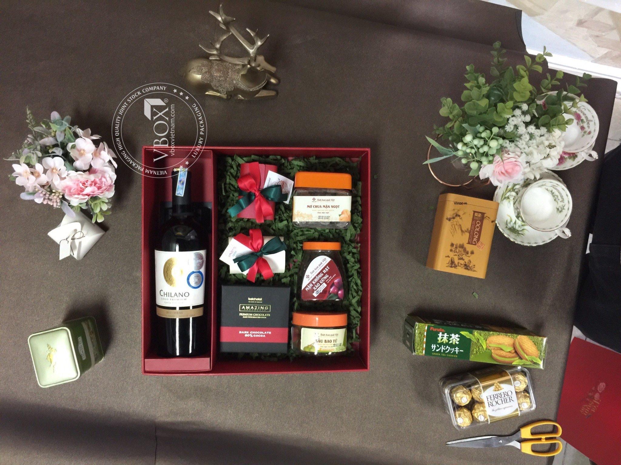 Ảnh: Hộp quà Tết Vbox